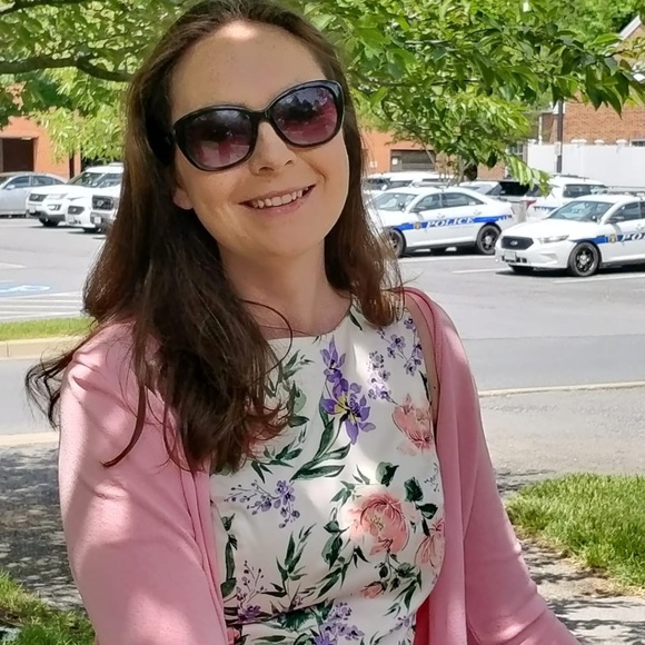 Meet your Posher, Kaitlyn - Picture 1 of 1